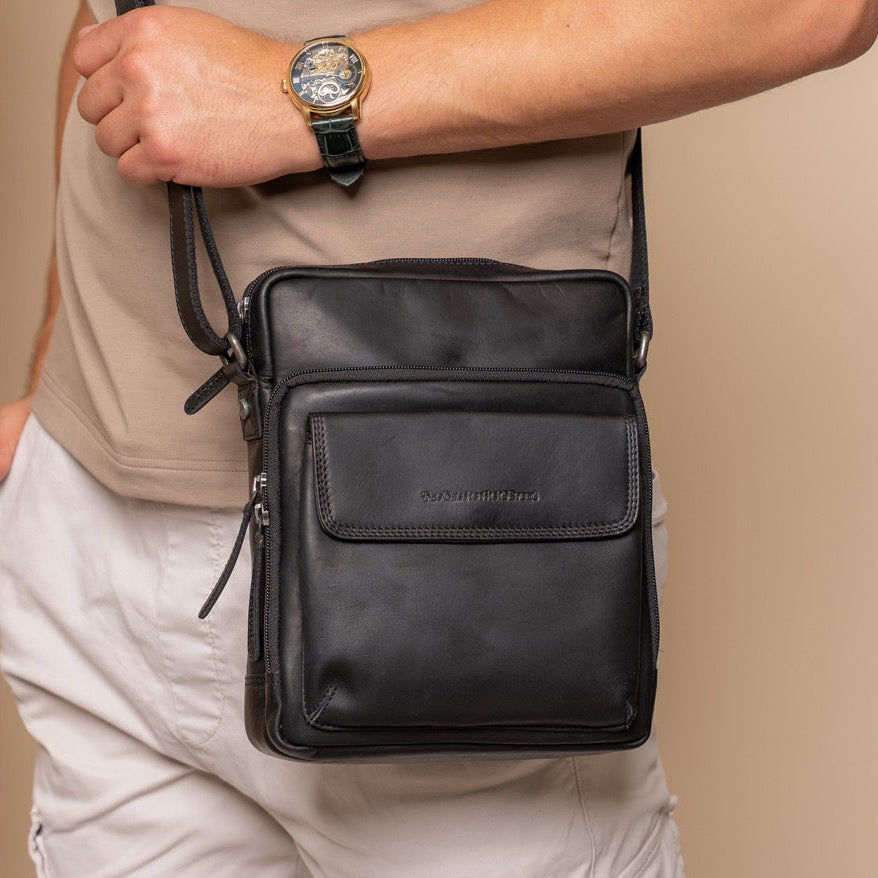 
Classic 100% Full-Grain leather Bag - Hátulnézet megerősített bőrpántokkal