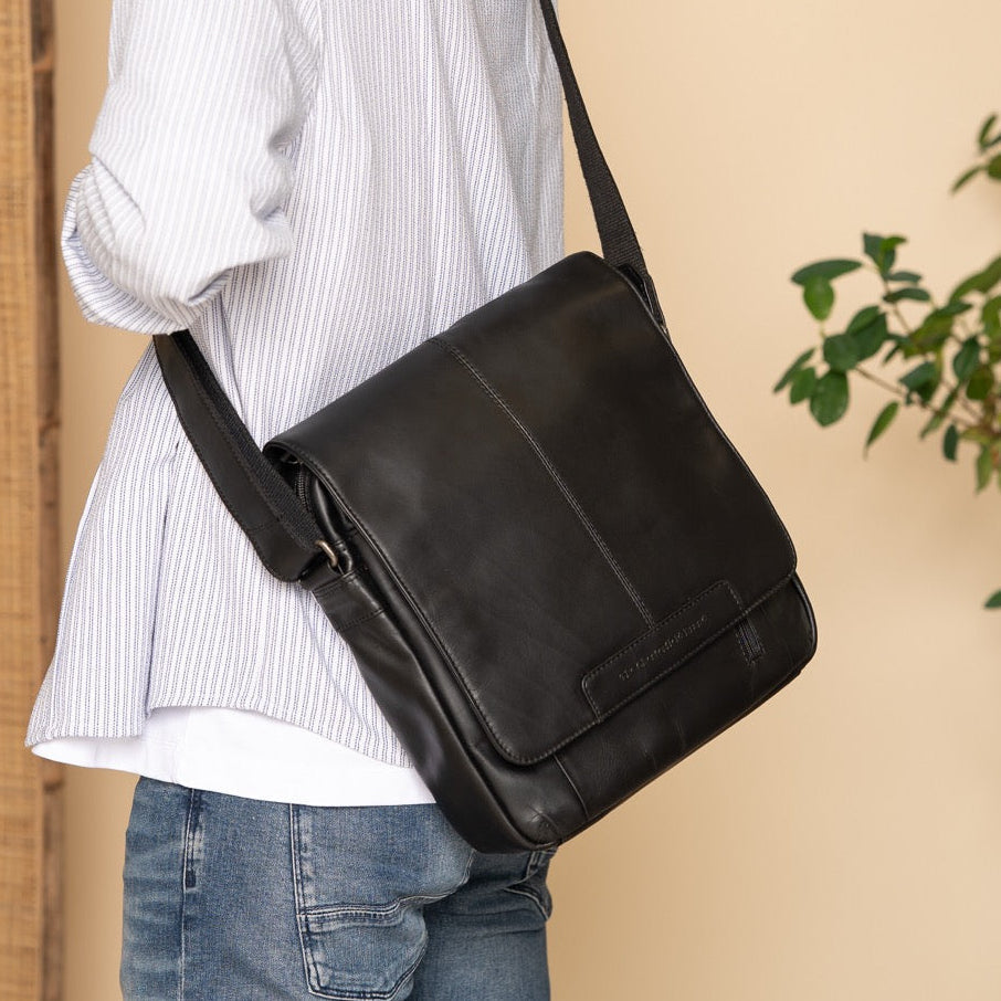 Classic 100% Full-Grain leather Bag - Hátulnézet megerősített bőrpántokkal