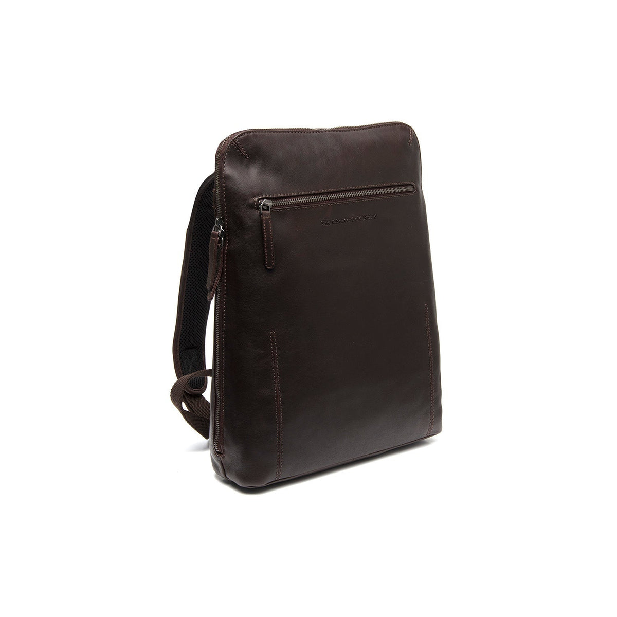 
Everyday Carry Perspective Showing Ergonomic Grab Handle & Strap Comfort