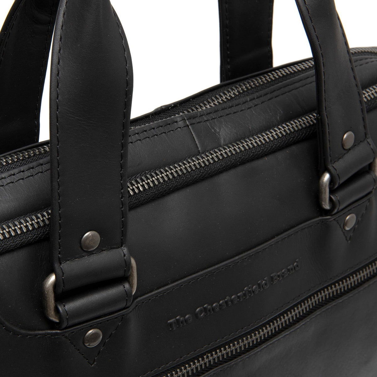 
Belső bélés nézet Showing Dedicated Padded Laptop Sleeve & Multi-Compartment Organization