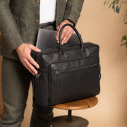 
Tacama Bőr laptoptáska - Strukturált oldalprofil a belső mélységgel