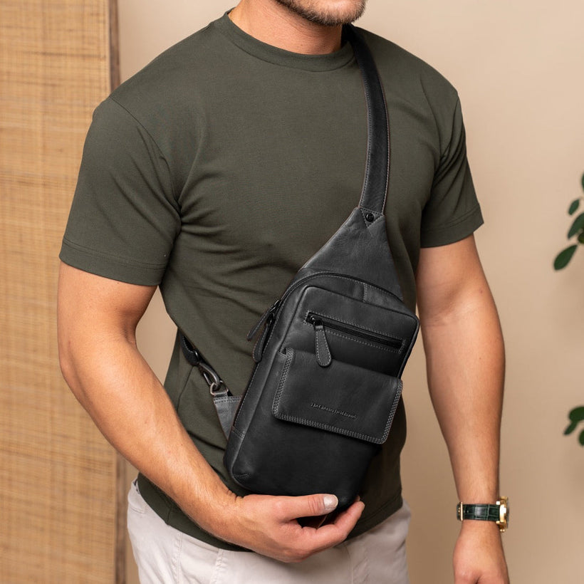 Leather Sling Bag Turelle női