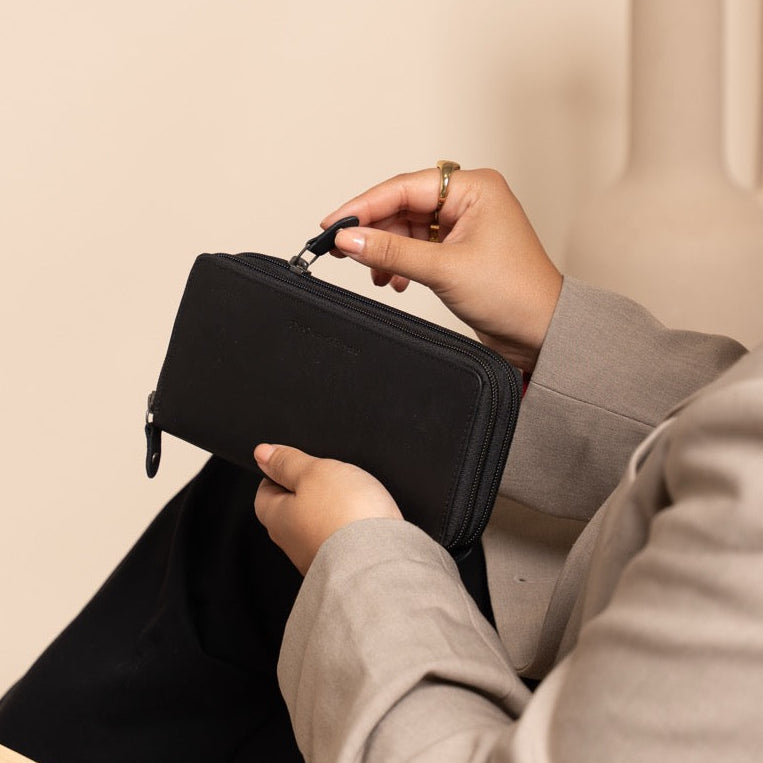 Hadley Full-Grain Leather Wallet női