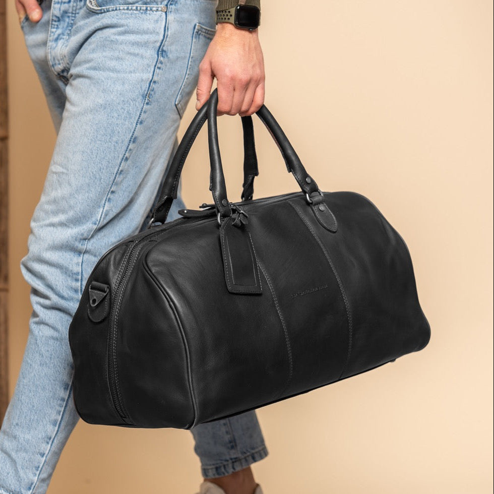 
Classic 100% Full-Grain Leather Duffle Bag - Hátulnézet megerősített bőrpántokkal