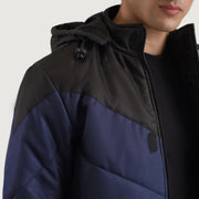 
Belső bélés nézet Showing Quilted Viscose Lining & Két funkcionális belső zseb