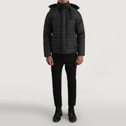 
Malcolm Fekete Hooded Puffer Bőrdzseki Férfi - Oldalnézet az ergonomikus ujjkialakítással