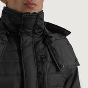 
Belső bélés nézet Showing Quilted Viscose Lining & Két funkcionális belső zseb