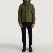 
Közeli részlet of Classic Collar & Zipper With Placket Hardware on Malcolm Zöld Hooded Puffer Bőrdzseki Férfi