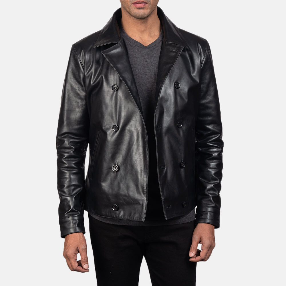 
Közeli részlet of Notch & Buttons Hardware on Mod Fekete Leather Peacoat Férfi