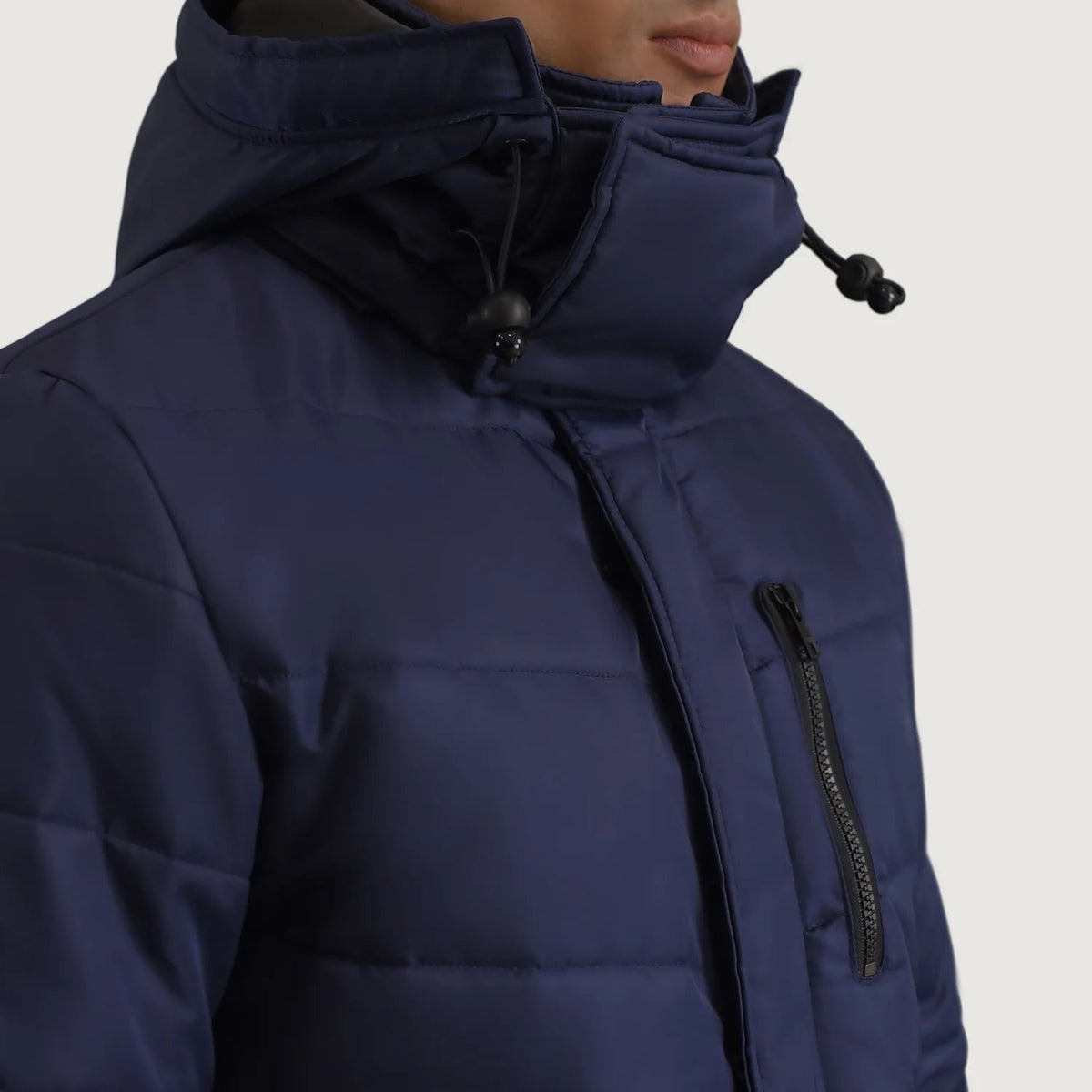 
Belső bélés nézet Showing Quilted Viscose Lining & Két funkcionális belső zseb