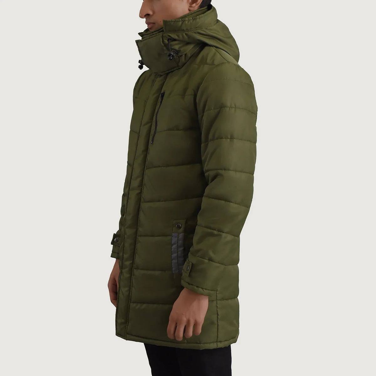 
Green Full-Grain Leather Hooded Jacket - Hátulnézet precíz vállilleszkedéssel és tiszta szegéllyel
