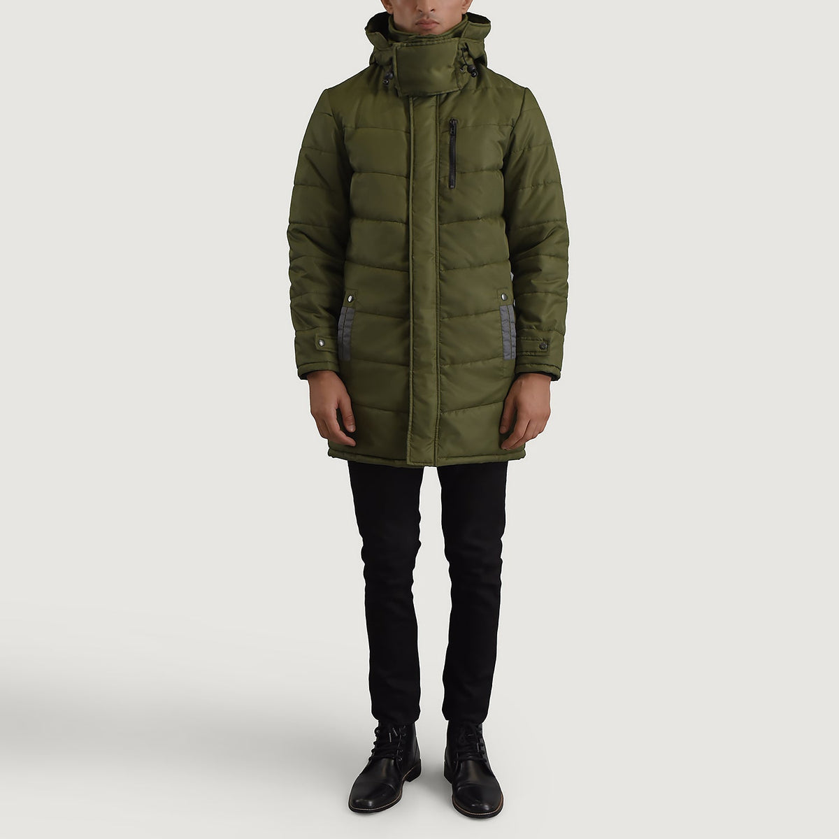 
Moore Zöld Hooded Parka Férfi - Oldalnézet az ergonomikus ujjkialakítással