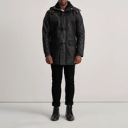 
Nolan Black Snuffed Leather Duffle Coat - Oldalnézet az ergonomikus ujjkialakítással