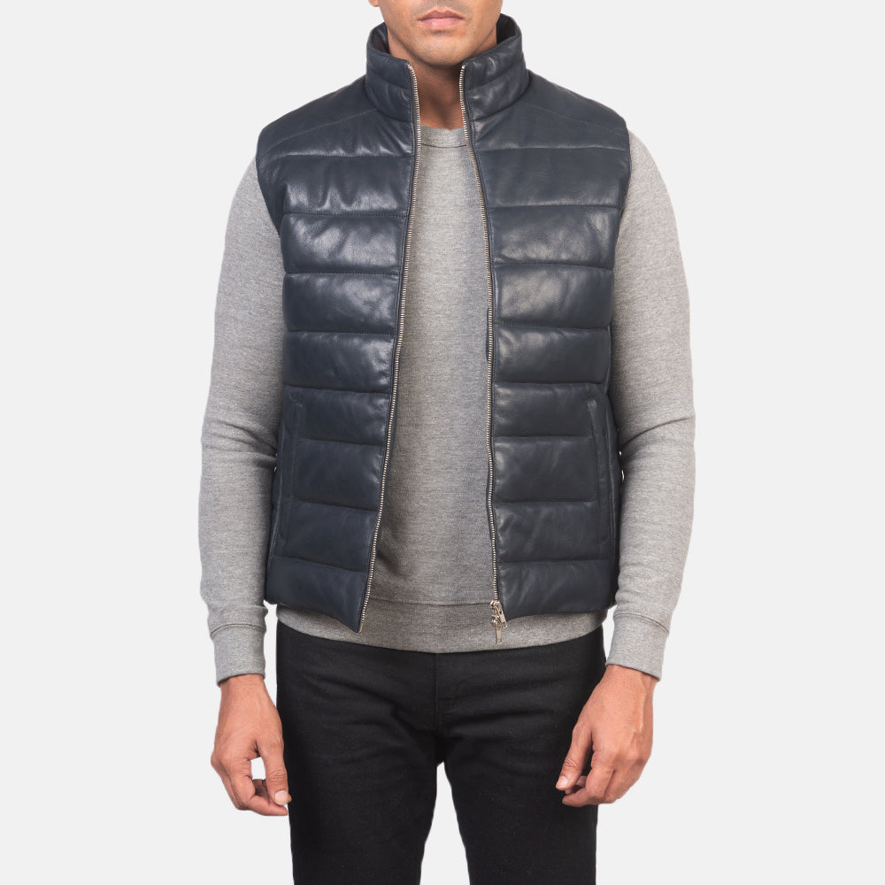 
Reeves Kék Leather Steppelt mellény Férfi in Blue Sheepskin Leather - Elölnézet & testre szabott sziluett | Online vásárlás