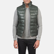 
Reeves Zöld Leather Steppelt mellény Férfi in Green Sheepskin Leather - Elölnézet & testre szabott sziluett | Online vásárlás
