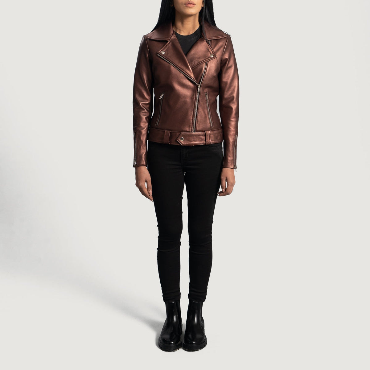 
Közeli részlet of Notch & Zipper Hardware on Rumy Maroon Leather Biker Jacket