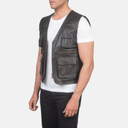 
Brown Sheepskin leather Vest - Hátulnézet precíz vállilleszkedéssel és tiszta szegéllyel