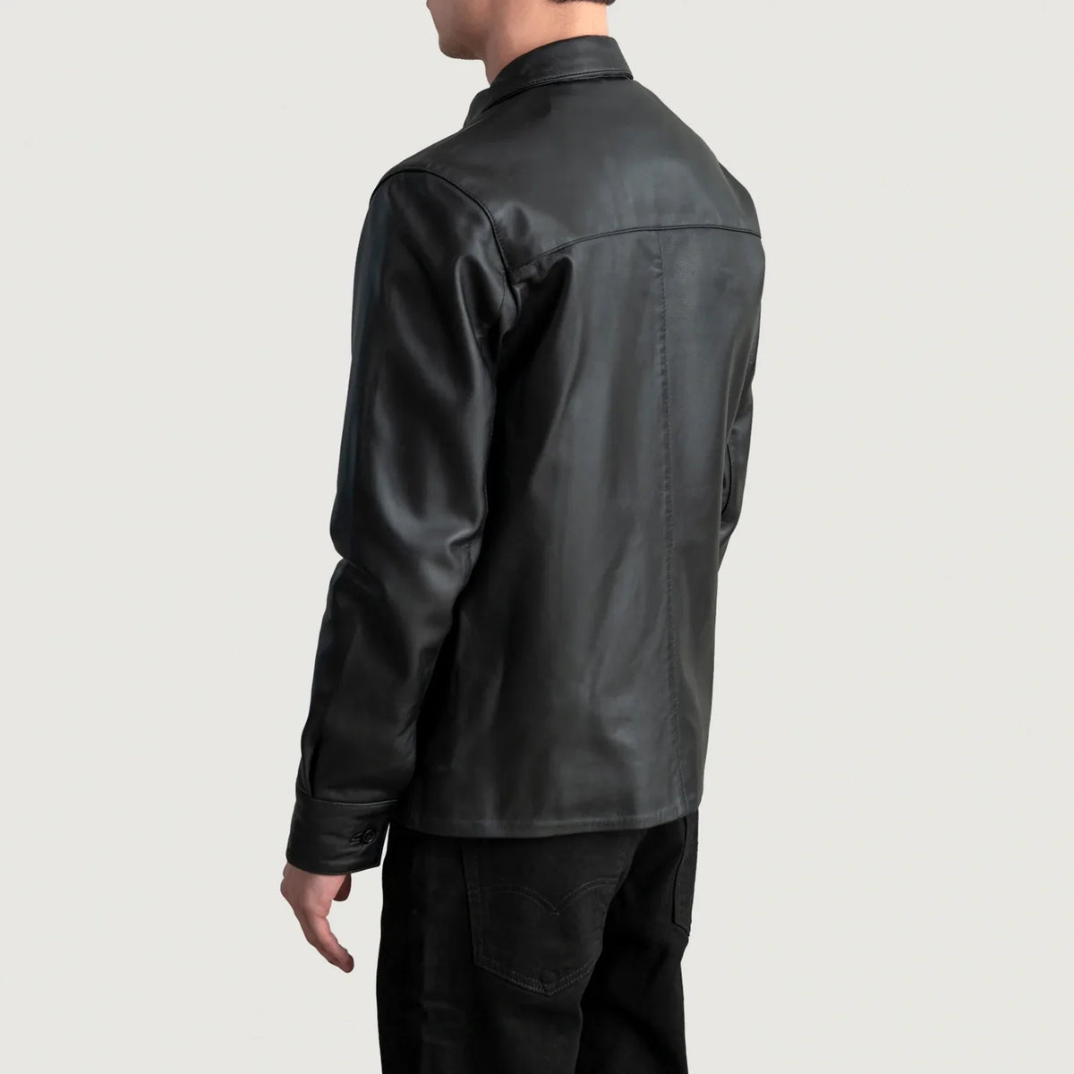 
Belső bélés nézet Showing Viscose Lining & Két funkcionális belső zseb