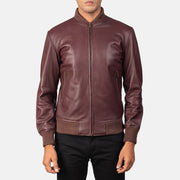 
Közeli részlet of Varsity & Zipper Hardware on Shane Gesztenyebarna Bőr Bomber Dzseki Férfi