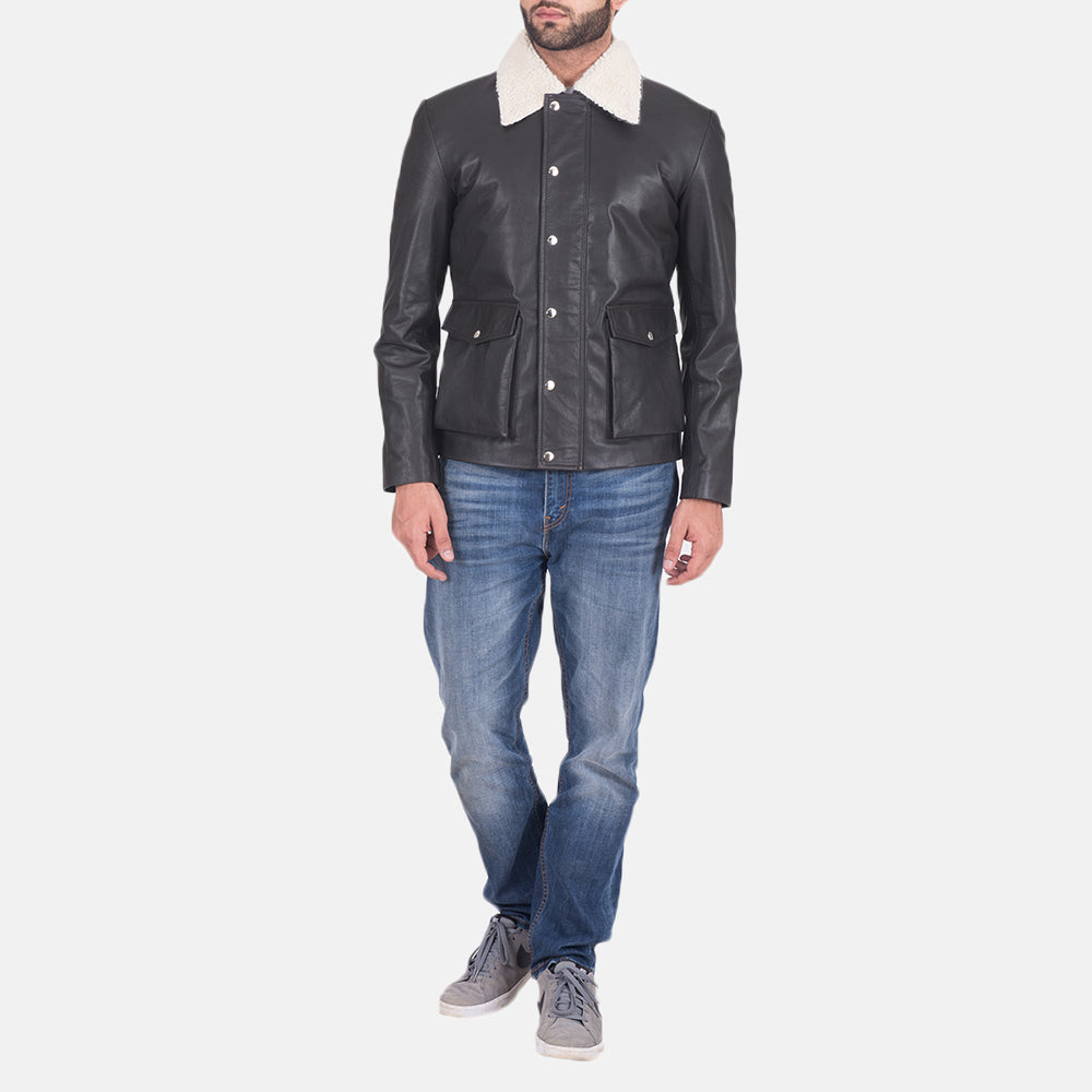 
Közeli részlet of Shirt style Faux Shearling Collar & Zipper + Button Flap Hardware on Snow Cole Fekete Bőrdzseki Férfi