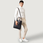 
The Poet Bőr tote bevásárlótáska – alternate product view 2