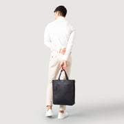 
The Poet Bőr tote bevásárlótáska – alternate product view 9