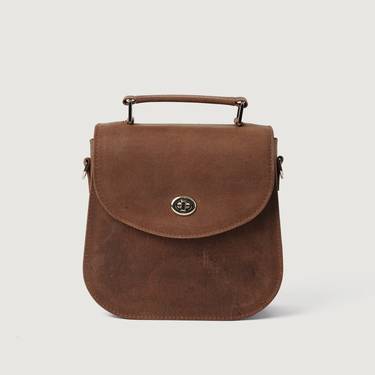 
The Sandra Vintage Világosbarna Leather Saddle Bag For Women - Strukturált oldalprofil a belső mélységgel