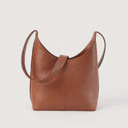 
The Stefani Brown Leather Hobo Bag For Women in Brown Full-Grain Leather - Elölnézet & testre szabott sziluett | Online vásárlás