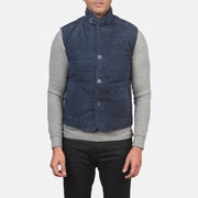 
Közeli részlet of Notch with removable throat latch & Button Hardware on Tony Kék Suede Vest Férfi