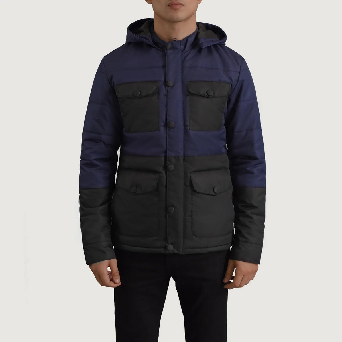 
Közeli részlet of Classic Collar & Heavy-Duty Zipper Hardware on Wayne Fekete & Kék Hooded Puffer Bőrdzseki Férfi