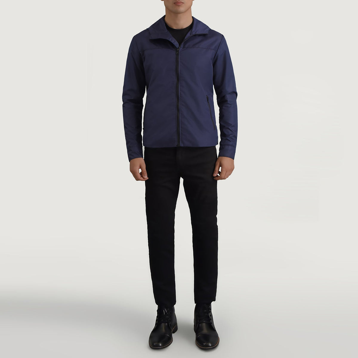 
Wesley Kék Hooded Windbreaker Bőrdzseki Férfi - Oldalnézet az ergonomikus ujjkialakítással
