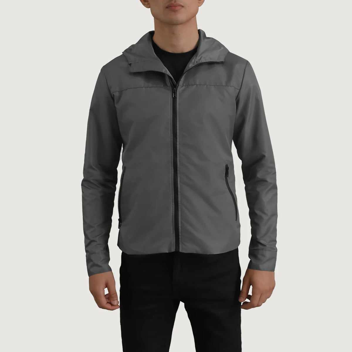 
Közeli részlet of Classic Collar & Zipper With Inside Wind Flap. Hardware on Wesley Grey Hooded Windbreaker Bőrdzseki Férfi